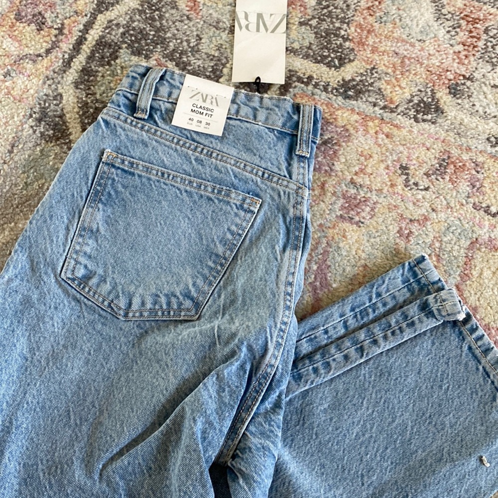 BRAND NEW NWT zara high rise, mom jeans size 8